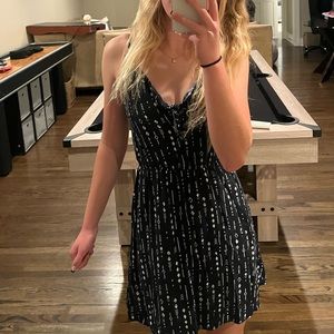 H&M Navy blue patterned flowy dress, front tie; size 4, fits a small or medium